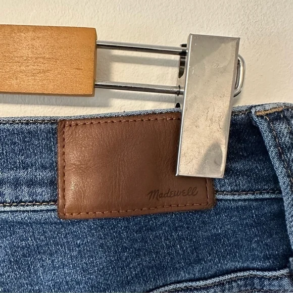 Madewell 10" High-Rise Skinny Jeans TENCEL™ Denim Edition Size 29 - Picture 7 of 15